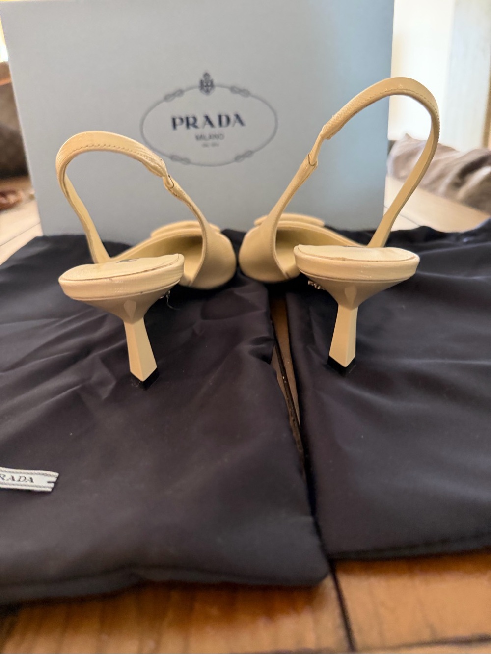 Prada Cream Beige Leather Pumps - Picture 5 of 8